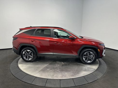 Certified 2025 Hyundai Tucson SEL image 7