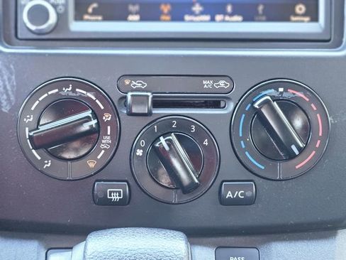 Used 2021 Nissan NV200 SV w/ Sliding Door Glass Package image 23