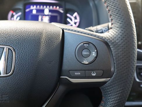 Used 2022 Honda Passport TrailSport image 12