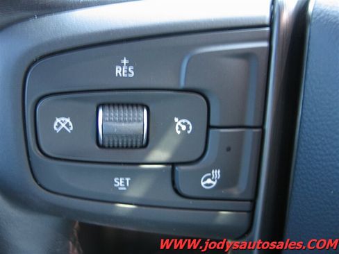 Used 2021 GMC Sierra 1500 AT4 w/ AT4 Premium Package AWD/4WD image 13