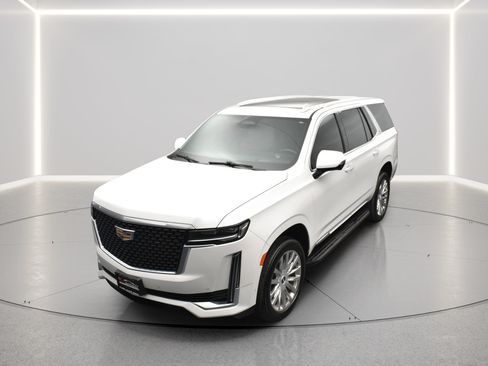 Used 2022 Cadillac Escalade Premium Luxury AWD/4WD image 21
