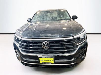 New 2026 Volkswagen Atlas Cross Sport SEL Premium R-Line