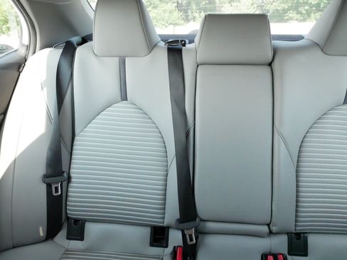 Certified 2023 Toyota Camry SE FWD image 12