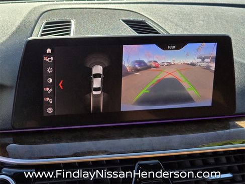 Used 2019 BMW 540i w/ Convenience Package image 25