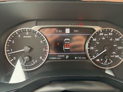 Certified 2024 Nissan Pathfinder SL image 19