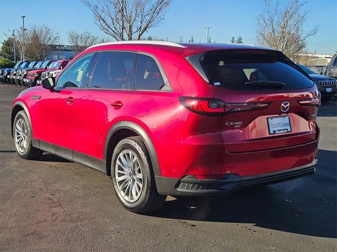 Used 2024 MAZDA CX-90 3.3 Turbo w/ Preferred Plus image 4