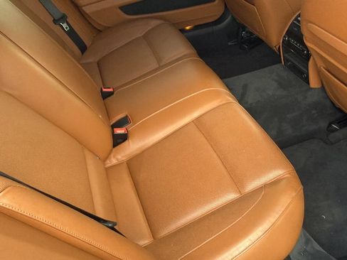 Used 2015 BMW 750Li RWD image 21
