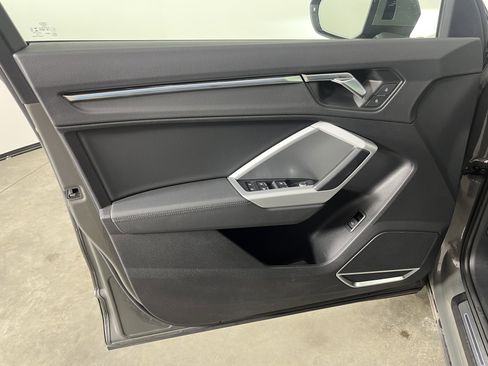 Used 2021 Audi Q3 2.0T Premium Plus image 18