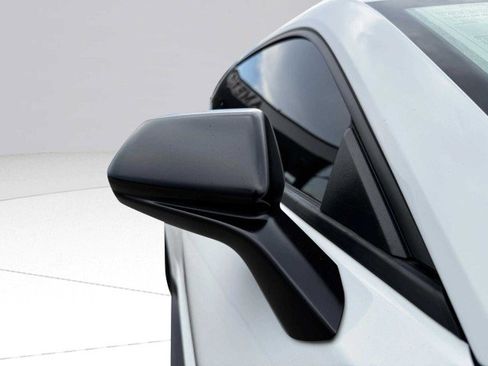 Used 2022 Chevrolet Camaro SS image 9