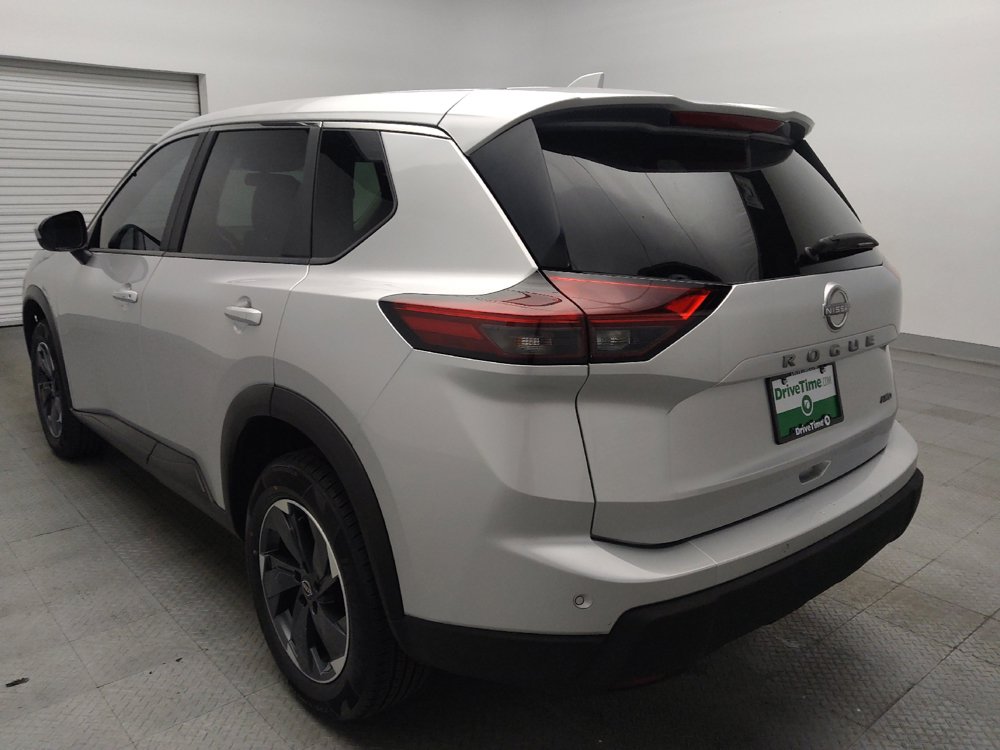 Used 2025 Nissan Rogue SV AWD/4WD image 5