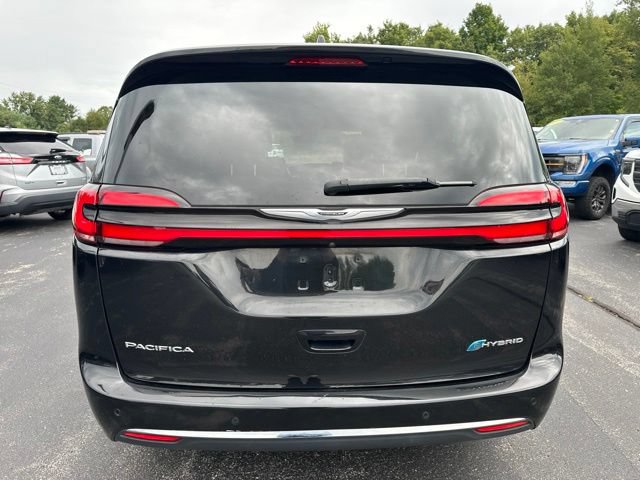 Used 2023 Chrysler Pacifica Touring-L FWD image 7