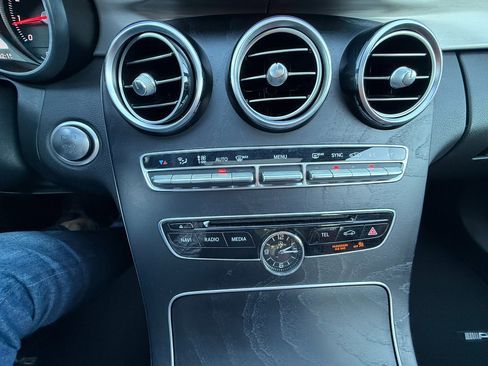 Used 2018 Mercedes-Benz C 300 Sedan image 22