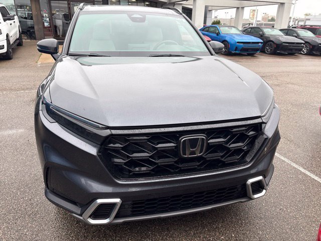 Used 2025 Honda CR-V Sport Touring image 2