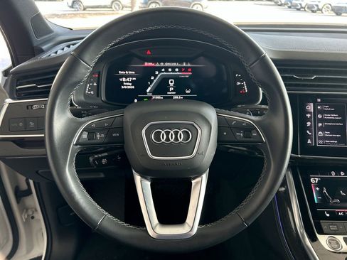 Used 2025 Audi Q7 3.0T Premium Plus image 17