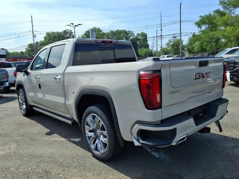 New 2026 GMC Sierra 1500 Denali w/ Denali Reserve Package AWD/4WD image 4