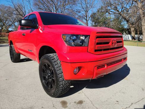 Used 2010 Toyota Tundra DOUBLE CAB SR5 image 1