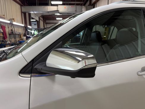 Used 2020 Chevrolet Equinox Premier AWD/4WD image 39