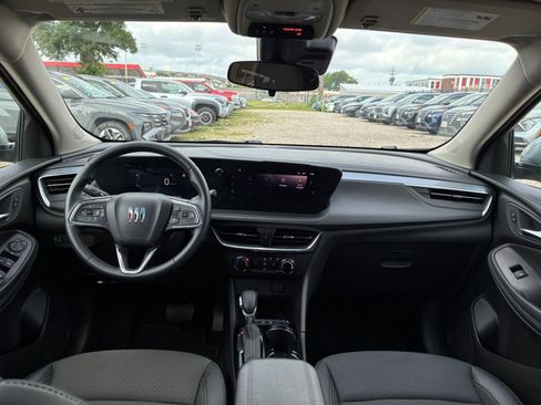 Used 2025 Buick Encore GX Preferred FWD image 26