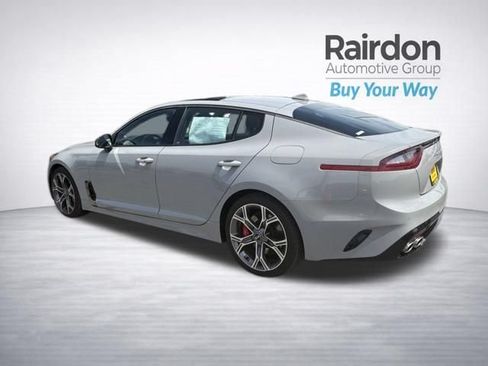 Used 2020 Kia Stinger GT2 image 5