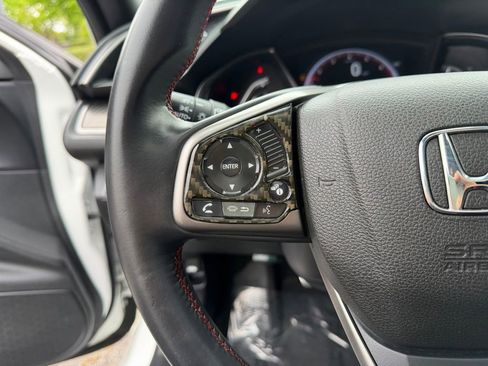 Used 2018 Honda Civic Si image 16