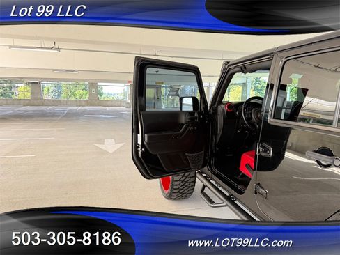 Used 2016 Jeep Wrangler Unlimited Sport w/ Quick Order Package 24S AWD/4WD image 33