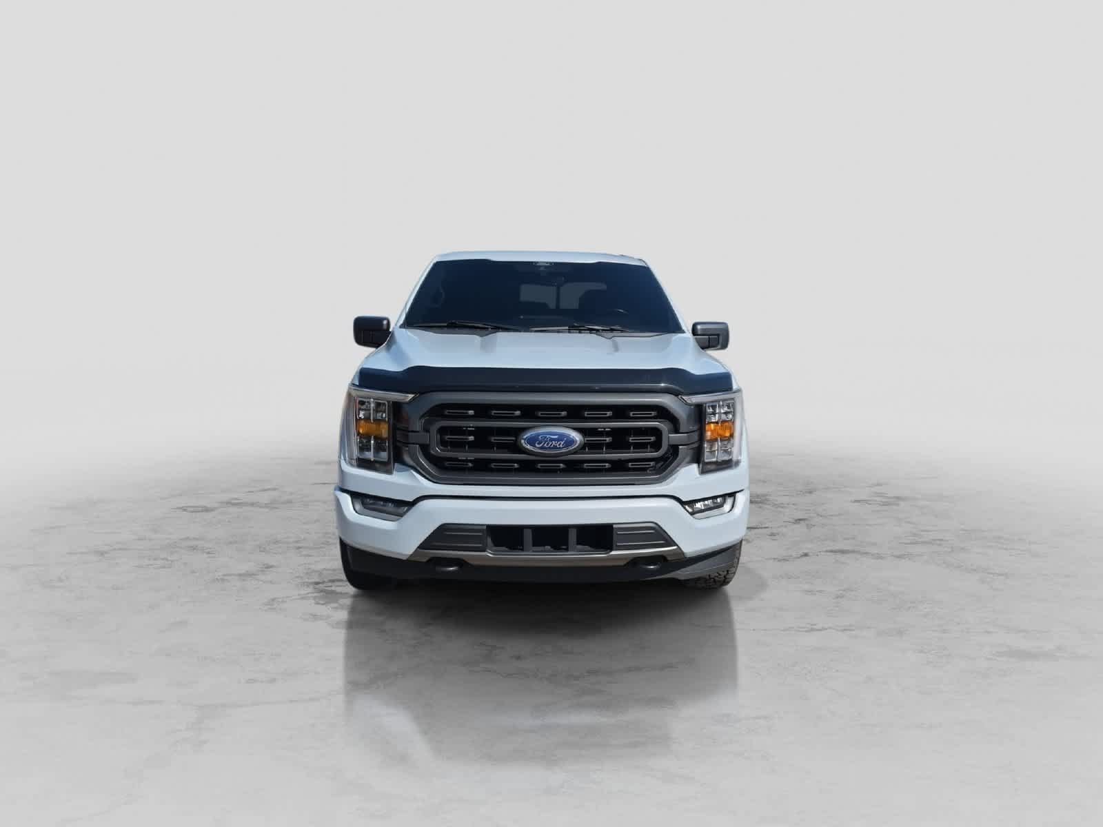 Used 2021 Ford F150 XLT w/ Equipment Group 302A High AWD/4WD image 3