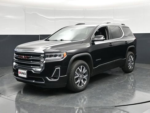 Used 2023 GMC Acadia SLT FWD image 10