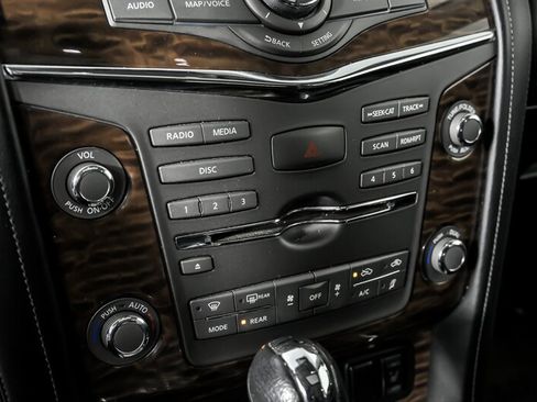 Used 2019 Nissan Armada SL w/ Premium Package image 34