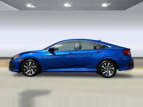 Certified 2018 Honda Civic EX image 2