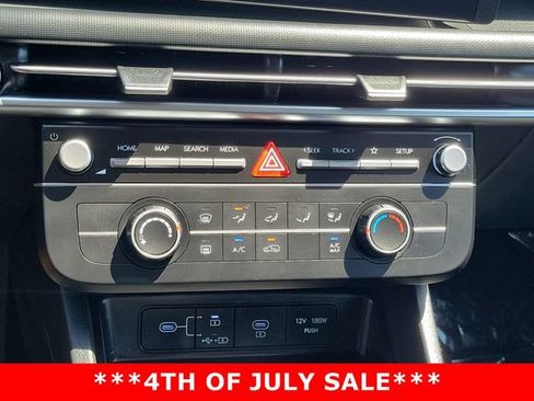 Used 2026 Hyundai Tucson SE FWD image 12