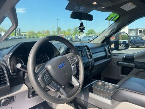 Used 2019 Ford F250 XLT w/ XLT Value Package AWD/4WD image 27