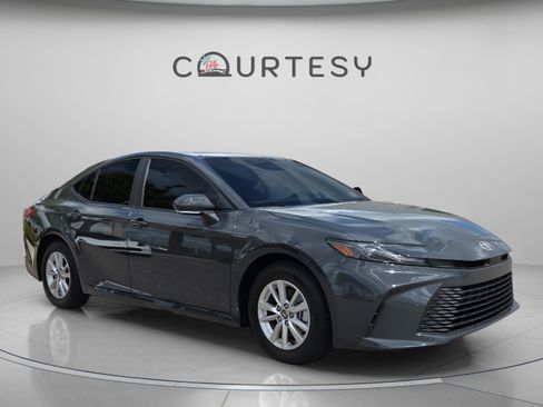 Certified 2026 Toyota Camry LE image 8