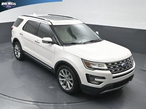 Used 2017 Ford Explorer Limited FWD image 9