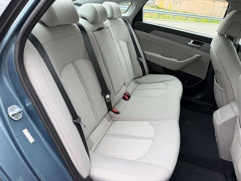 Used 2016 Hyundai Sonata SE FWD image 17