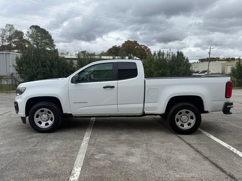 Used 2021 Chevrolet Colorado W/T w/ WT Convenience Package image 8