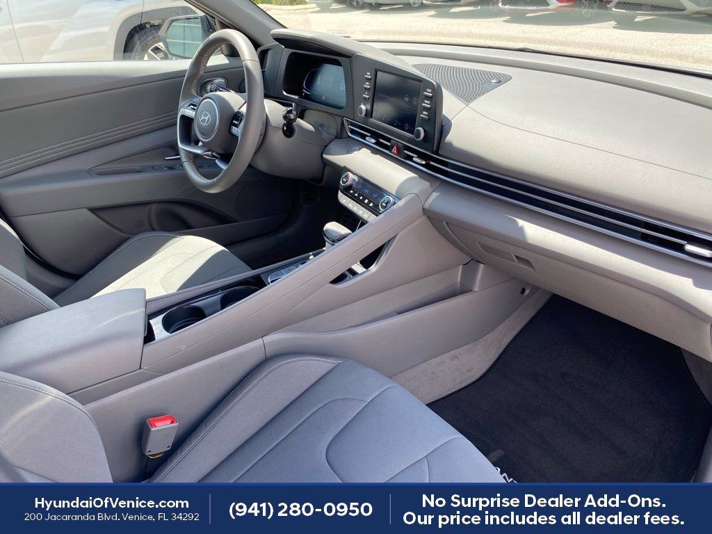 Certified 2026 Hyundai Elantra SEL Sport Premium FWD image 37