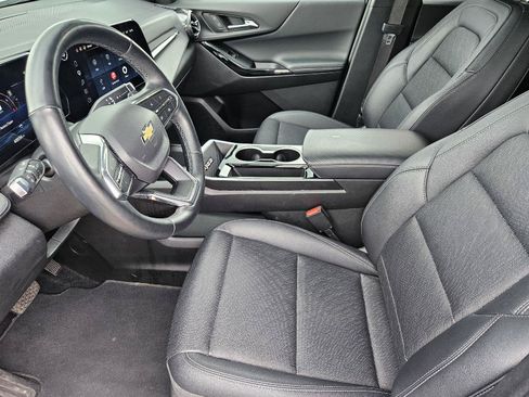 Certified 2025 Chevrolet Equinox LT w/ Convenience Package II FWD image 10