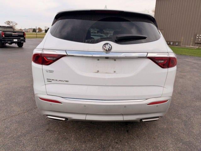 Used 2023 Buick Enclave Essence AWD/4WD image 5