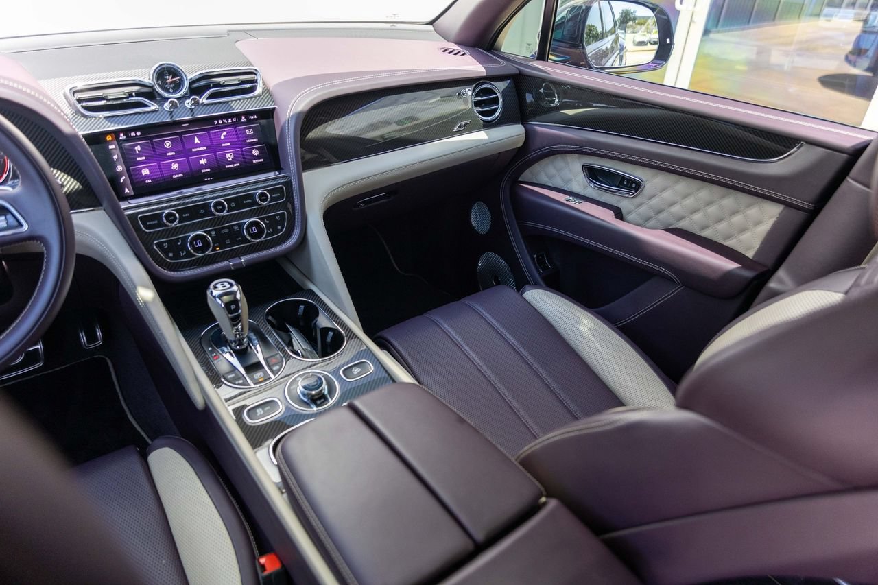 Certified 2023 Bentley Bentayga AWD/4WD image 55