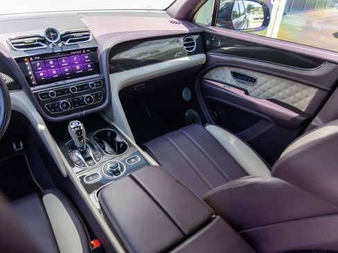 Certified 2023 Bentley Bentayga AWD/4WD image 55