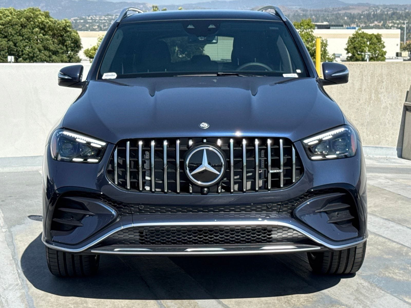 New 2026 Mercedes-Benz GLE 53 AMG 4MATIC image 4