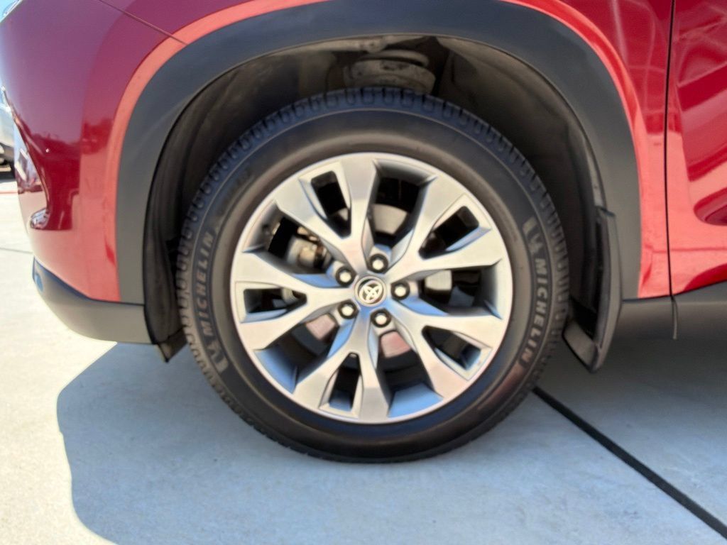 Used 2024 Toyota Grand Highlander FWD image 49