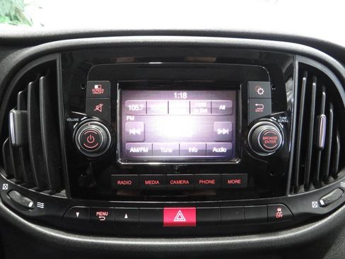 Used 2022 RAM ProMaster City Tradesman w/ Window Group 04 FWD image 17