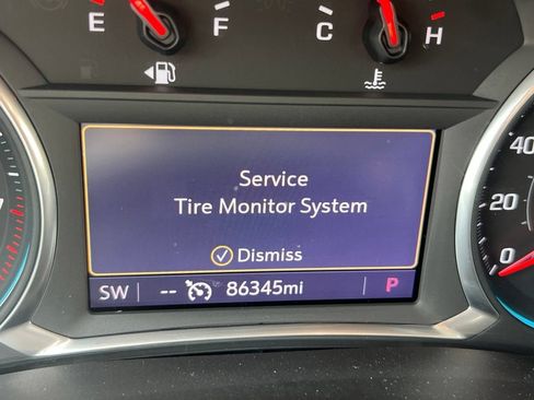 Used 2020 Chevrolet Traverse Premier w/ Redline Edition FWD image 16