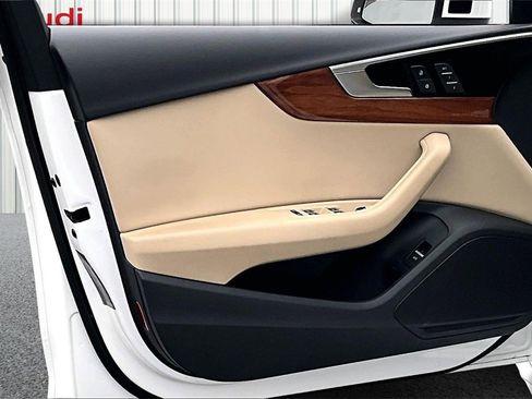 Used 2022 Audi A4 2.0T Premium w/ Convenience Package image 20