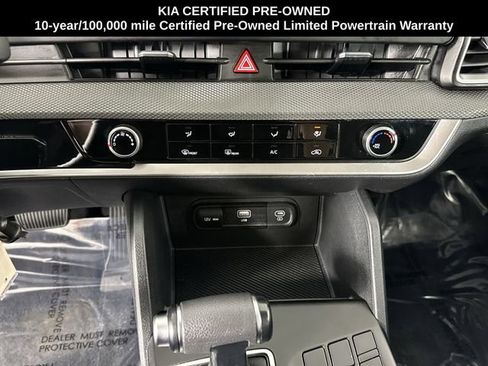 Certified 2024 Kia Sportage LX FWD image 8