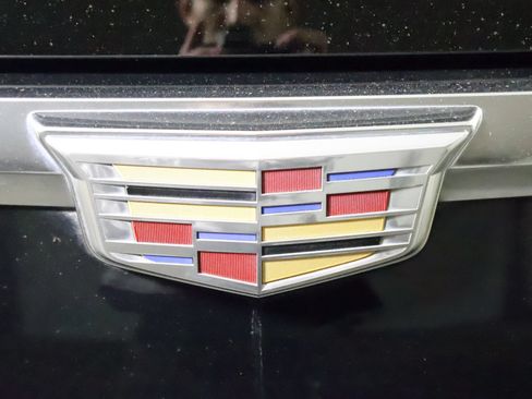 Used 2016 Cadillac Escalade Platinum AWD/4WD image 15