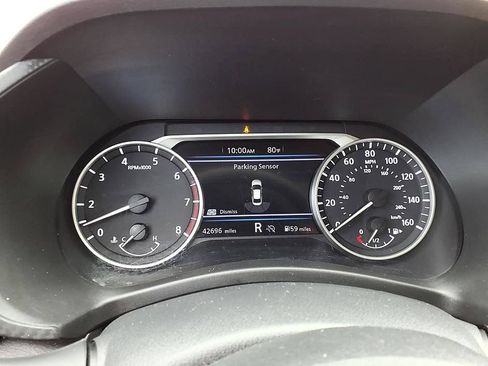 Used 2025 Nissan Sentra SV FWD image 31