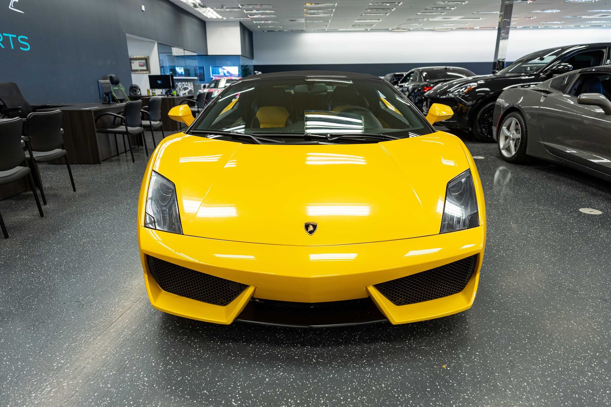 Used 2012 Lamborghini Gallardo LP 560-4 AWD/4WD image 2