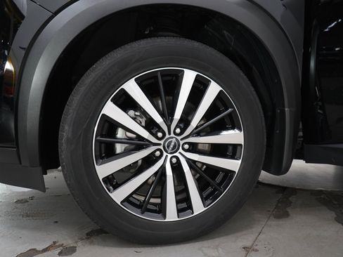 Used 2024 Nissan Pathfinder Platinum AWD/4WD image 34